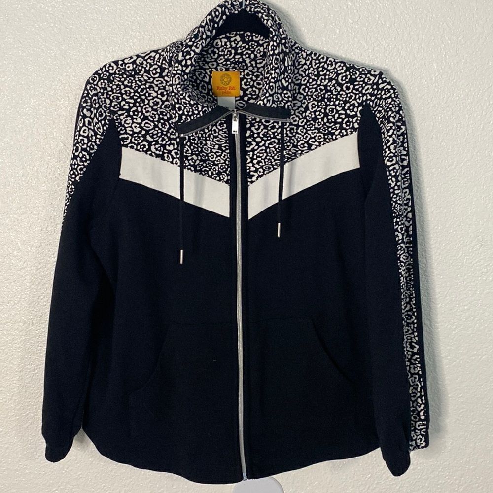 Ruby Road- Black leopard print jersey jacket- Size petite medium